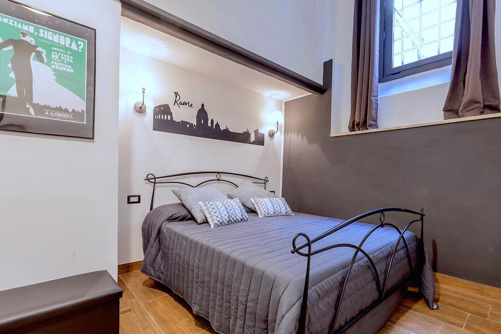 Del Falco Boutique Rooms San Pietro Rome Exterior photo